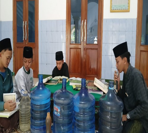 Rutinan Minggu Legi